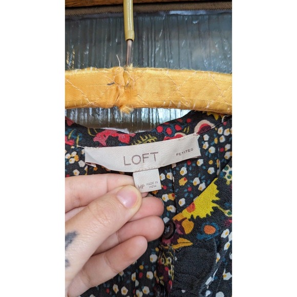 LOFT Petites Grey Popover Polka Dot Button Blouse Top Shirt Bell Sleeves Sz MP - Picture 5 of 8